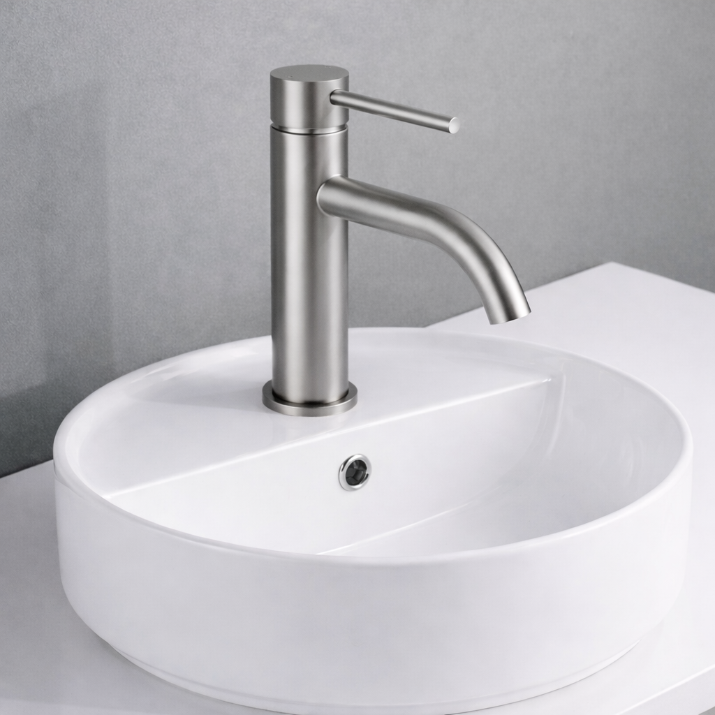 Robinet lavabo en inox brossé