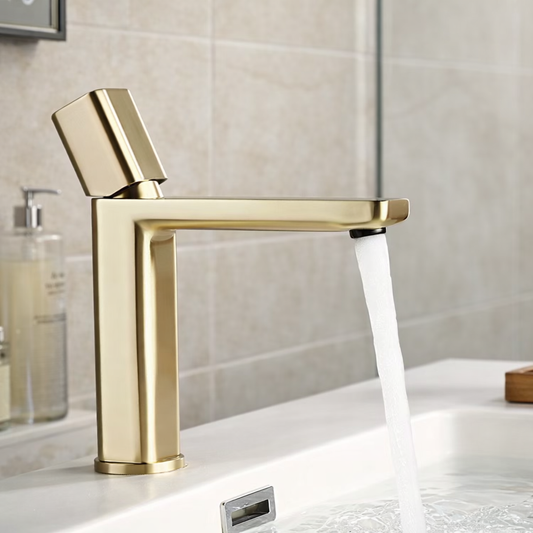 Robinet lavabo en laiton or